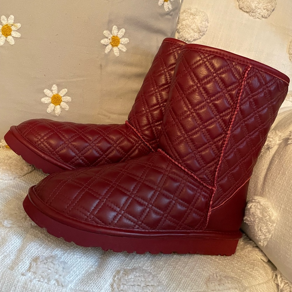 UGG Classic Shearling Red Quilted Boots